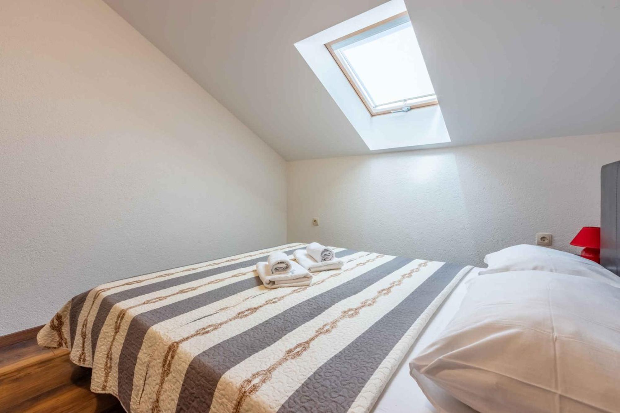 Apartment Crikvenica, Vinodol 8 Kültér fotó