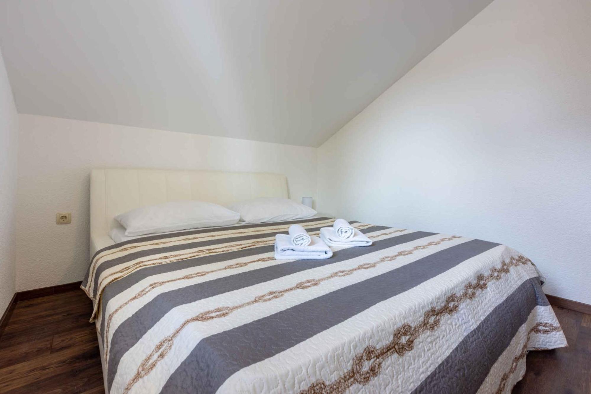 Apartment Crikvenica, Vinodol 8 Kültér fotó